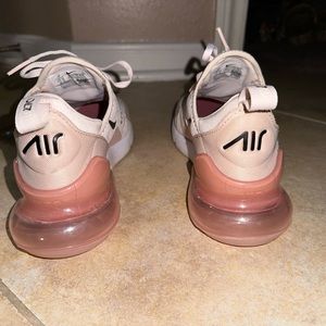 Women light pink Nike Air Max 270 size 7